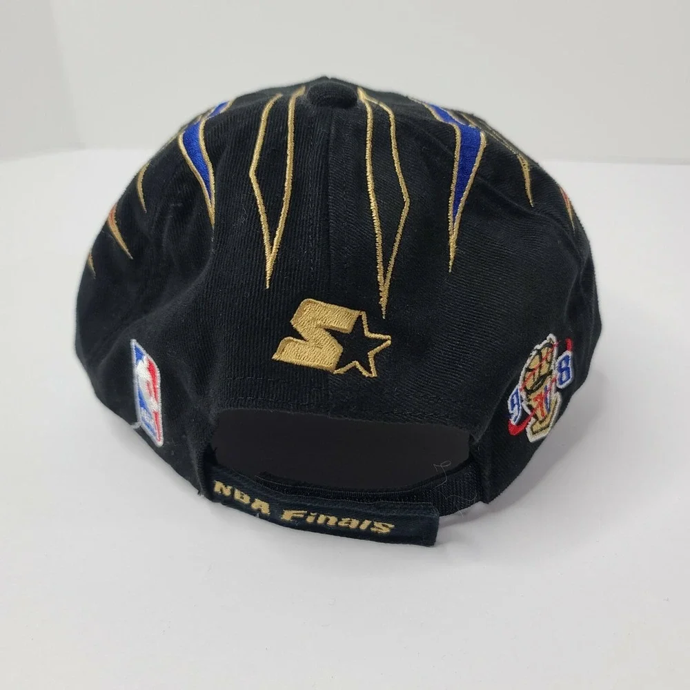 VIntage 1998 Chicago Bulls Championship Black Starter Adjustable The Right Hat